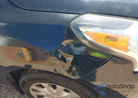 2017 Nissan Versa 1.6 Sv z USA, uszkodzony, nr VIN 3N1CN7AP5HL868144